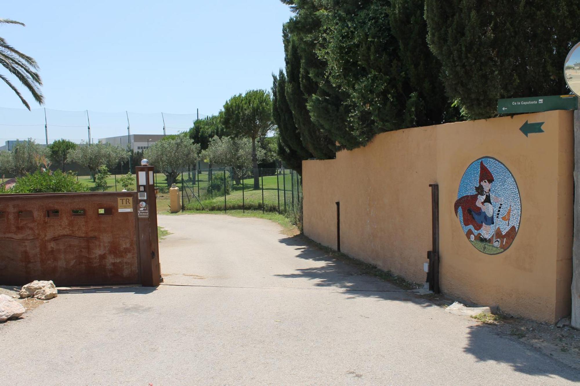 Hotel & Golf Ca La Caputxeta Castello d'Empuries Bagian luar foto